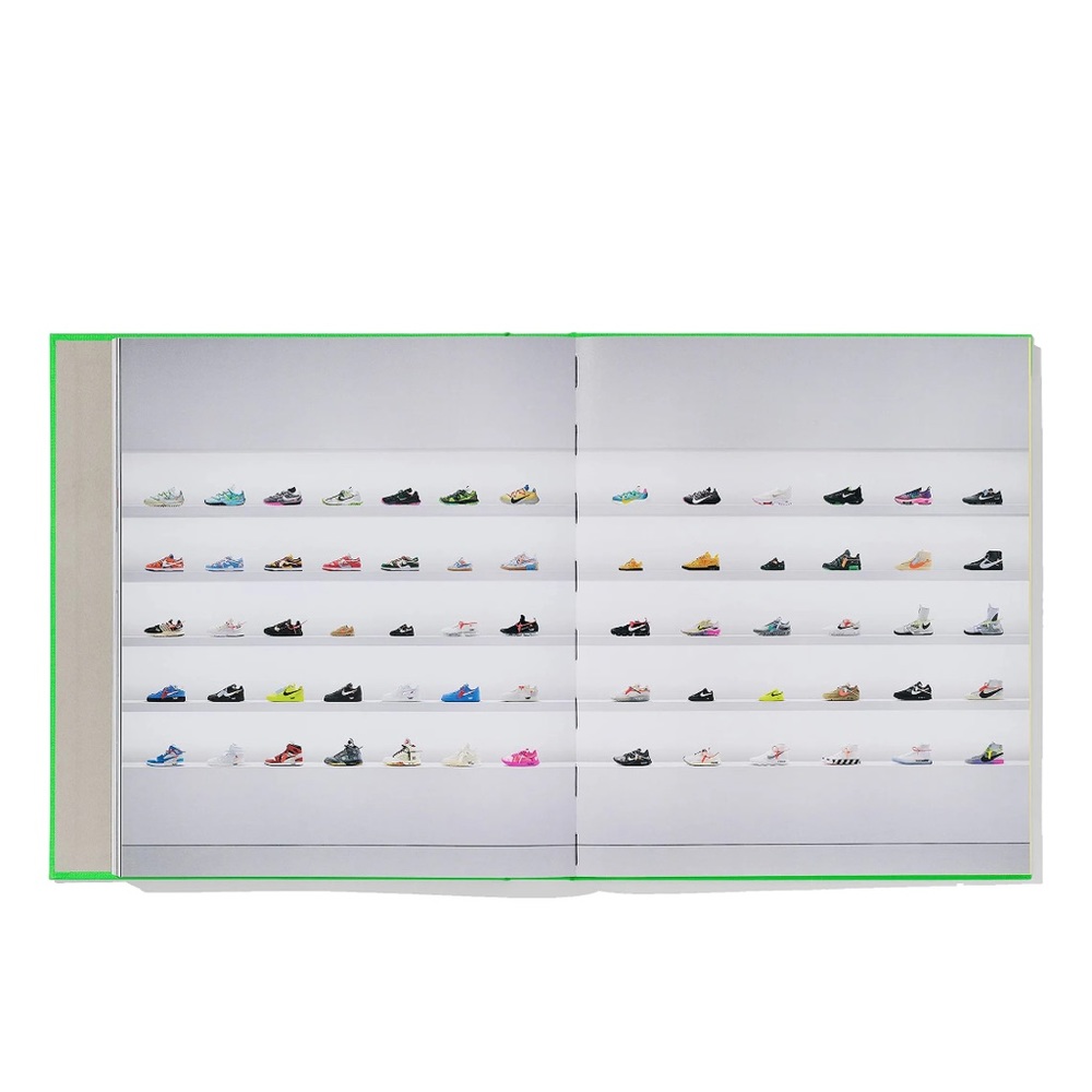 Virgil Abloh x Nike ICONS “The Ten” Something’s off Book - Picture 3 of 4